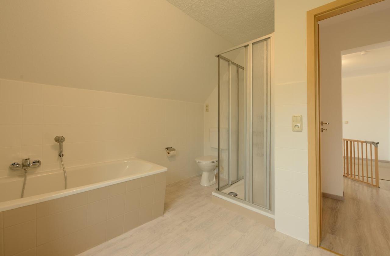 Ferienwohnung Seestern Fuer 6 Personen Mit Kamin & Terrasse ボルテンハーゲン エクステリア 写真