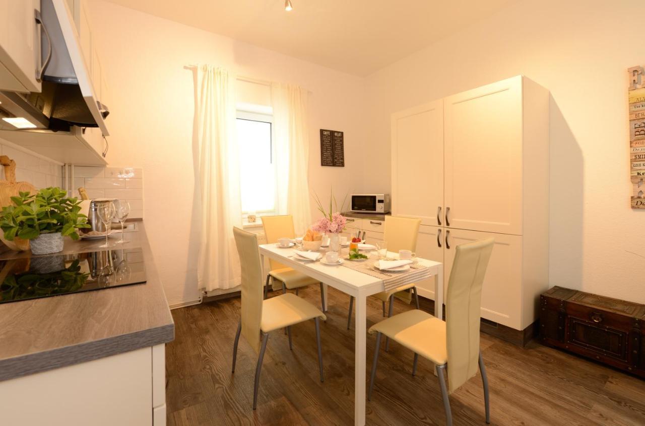 Ferienwohnung Seestern Fuer 6 Personen Mit Kamin & Terrasse ボルテンハーゲン エクステリア 写真