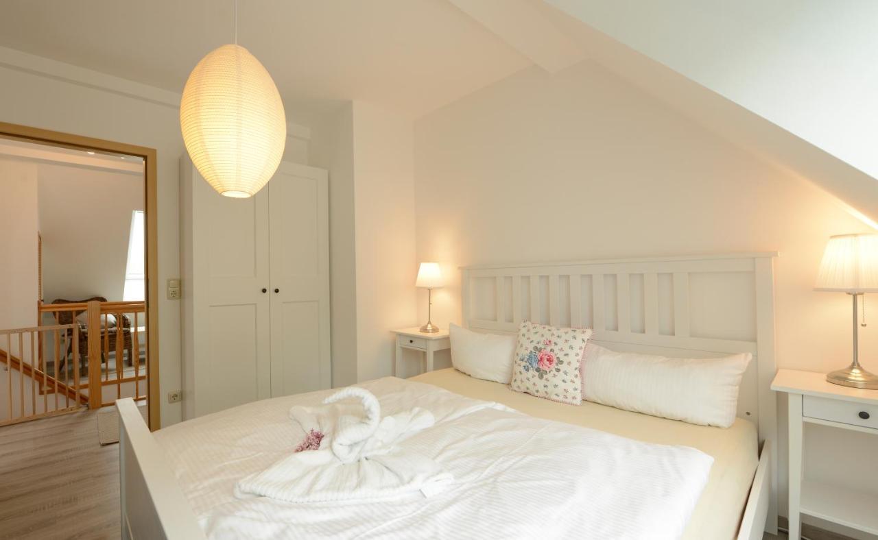 Ferienwohnung Seestern Fuer 6 Personen Mit Kamin & Terrasse ボルテンハーゲン エクステリア 写真
