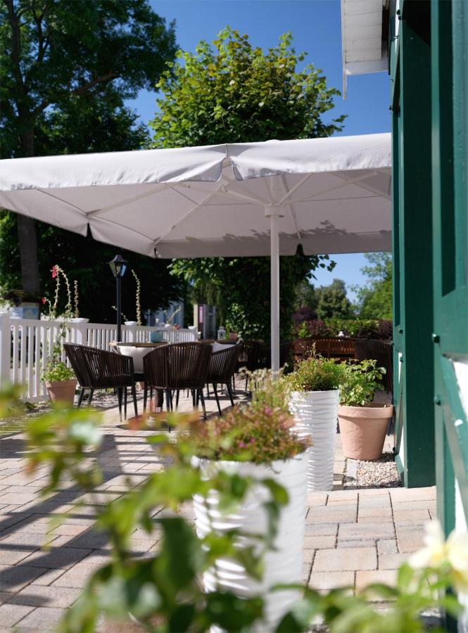 Ferienwohnung Seestern Fuer 6 Personen Mit Kamin & Terrasse ボルテンハーゲン エクステリア 写真